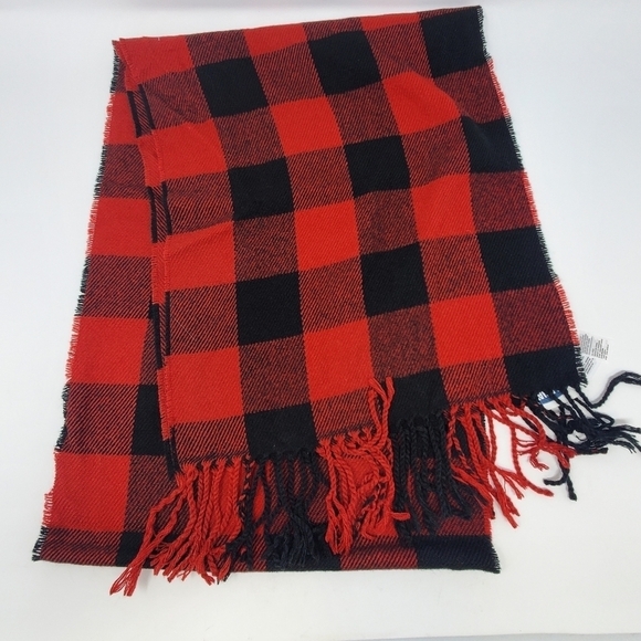 NWT OLD NAVY RED & BLACK BUFFALO PLAID SCARF LONG CHRISTMAS FESTIVE WOMEN OS - Picture 8 of 10